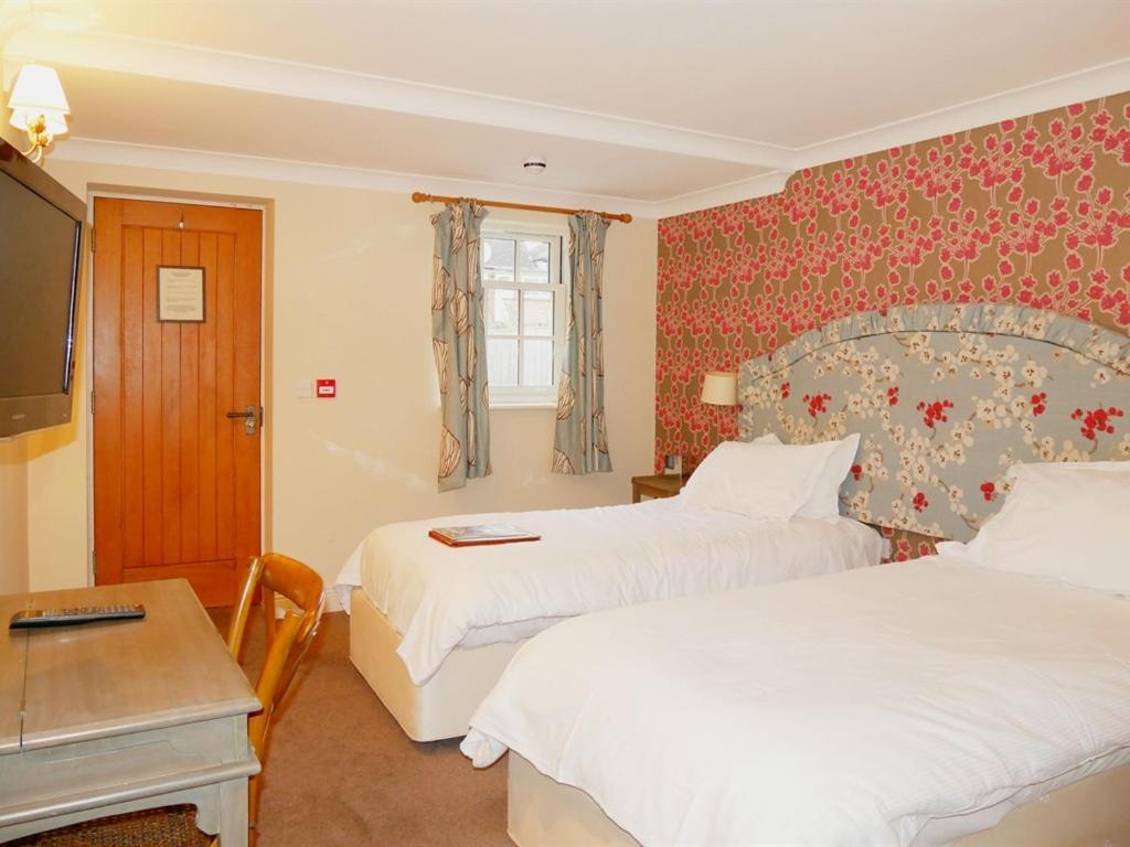 Hotel The Angel In Wootton Bassett Royal Wootton Bassett Exteriér fotografie