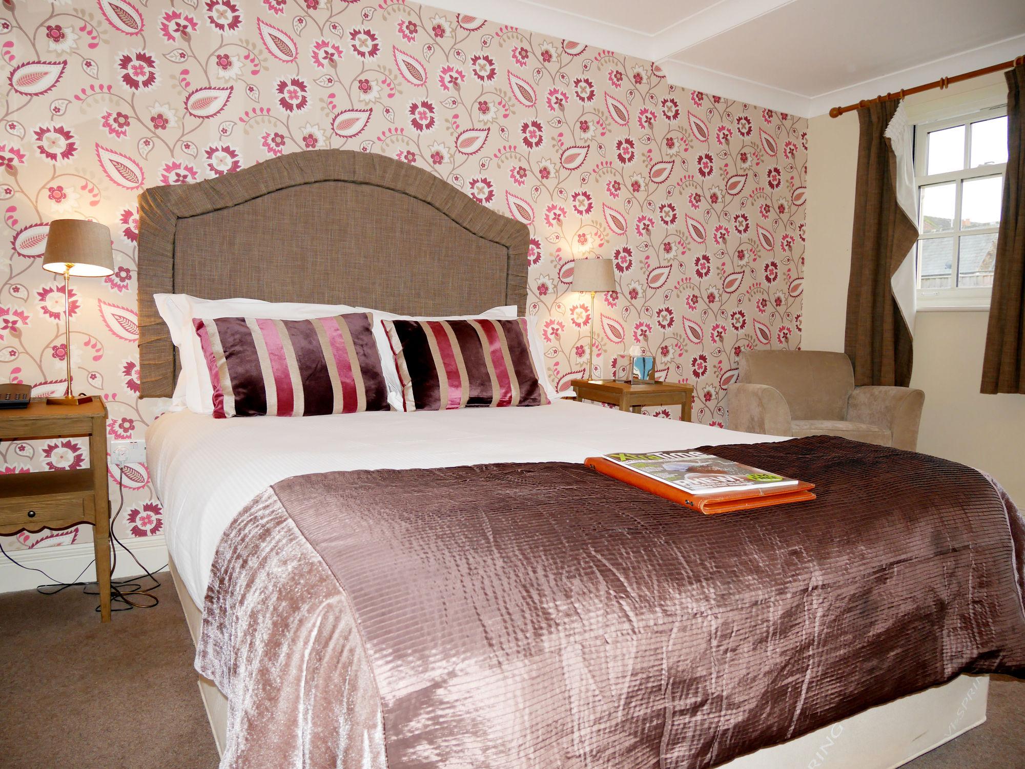 Hotel The Angel In Wootton Bassett Royal Wootton Bassett Exteriér fotografie